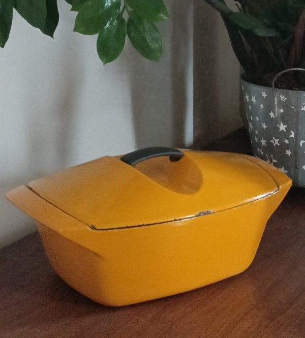 Cocotte fonte Le Creuset  "La coquelle" de 1958